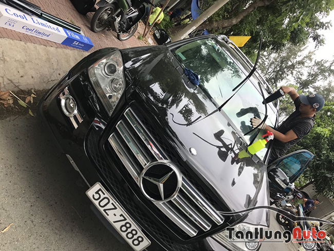 Dán phim cách nhiệt uv400 xe mercedes gl450